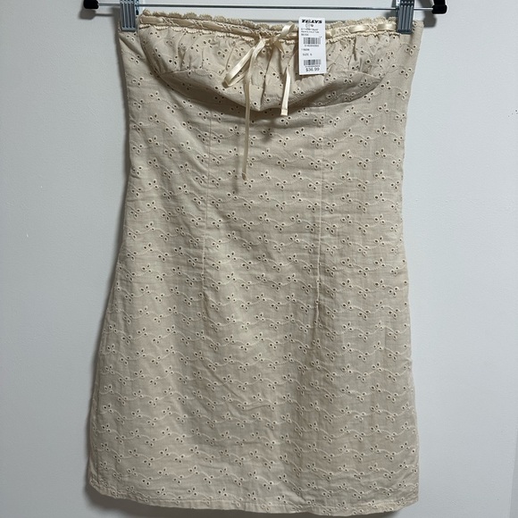 Tilly's Dresses & Skirts - Tilly's Cream Mini Dress